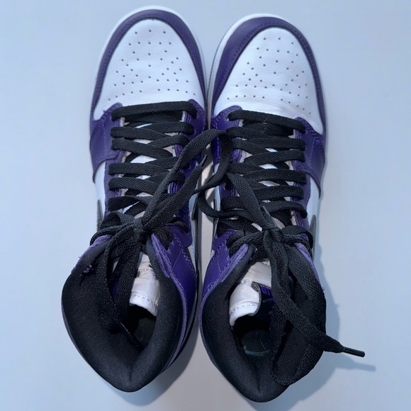 Jordan 1 Retro High Court Purple - Picture 4 of 5